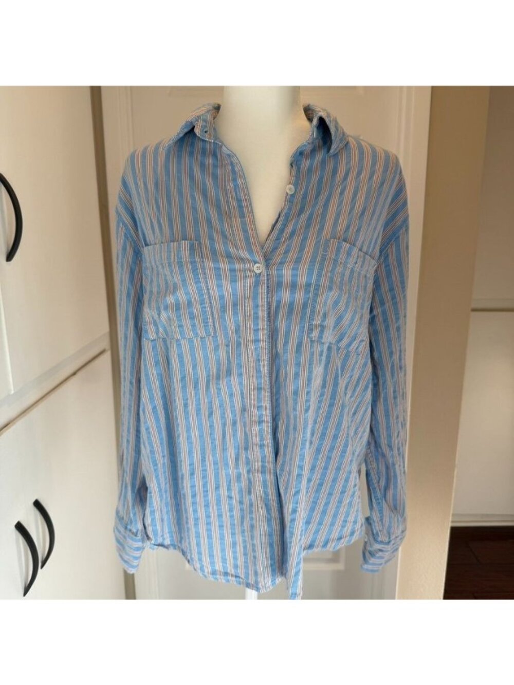 Coastal Chic Cotton Modal Lightweight Relaxed Button Down Shirt Size Small